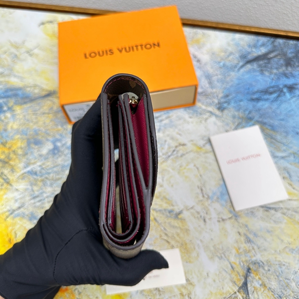 LVコピーウォレット細部ディテール